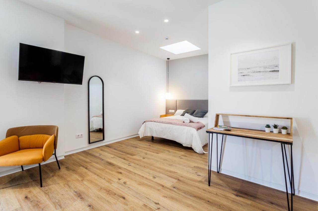 Puerto Beach Suites Valencia Kültér fotó