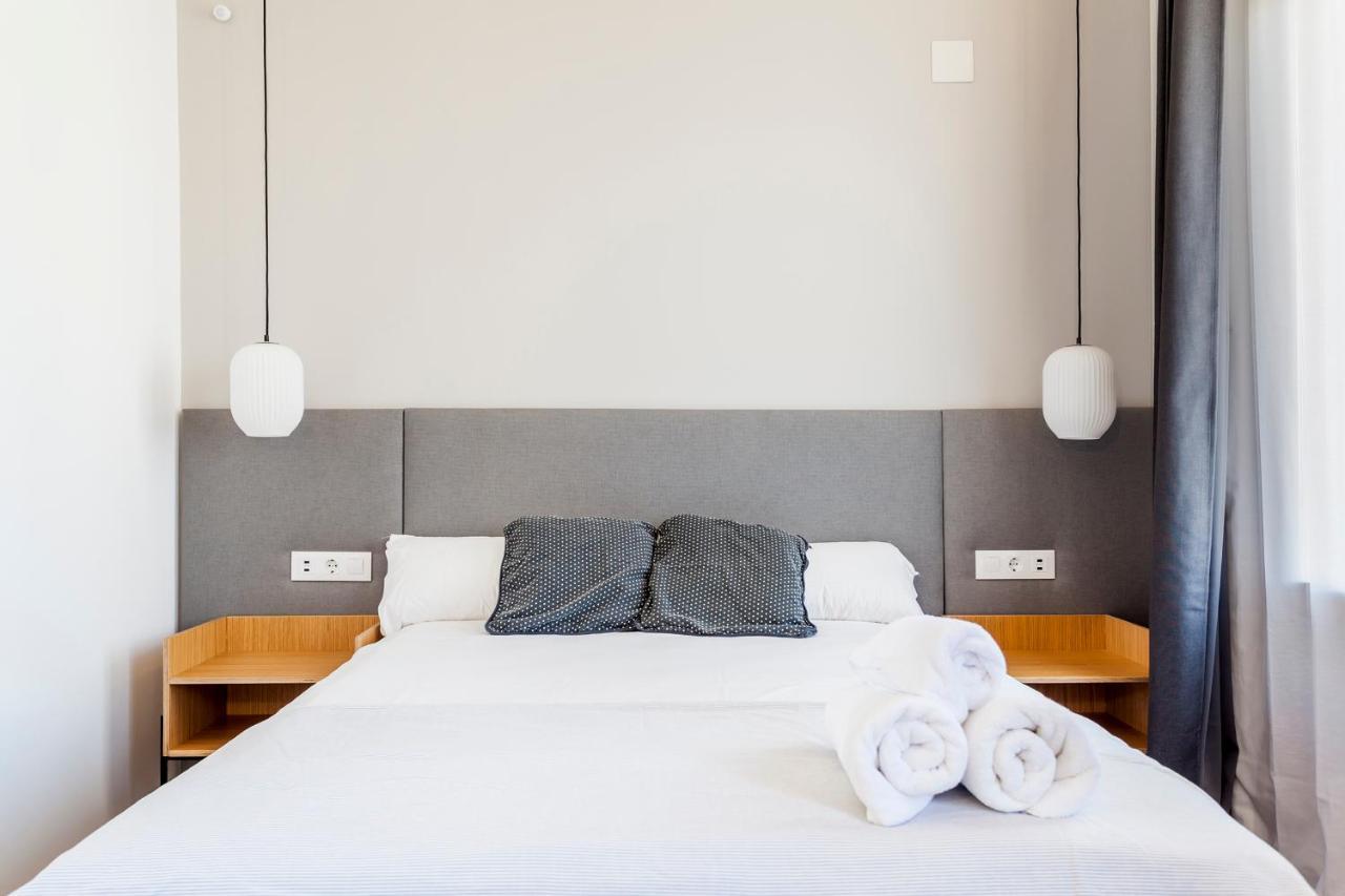 Puerto Beach Suites Valencia Kültér fotó