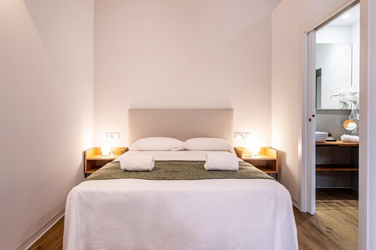 Puerto Beach Suites Valencia Kültér fotó